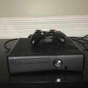 XBox 360 with controller and connect